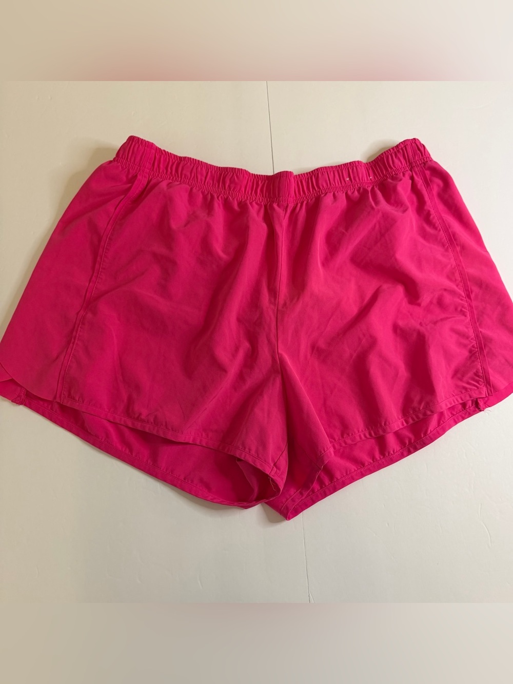 Xersion Women’s XL Hot Pink Running Shorts 4” Inseam Stretch Athletic